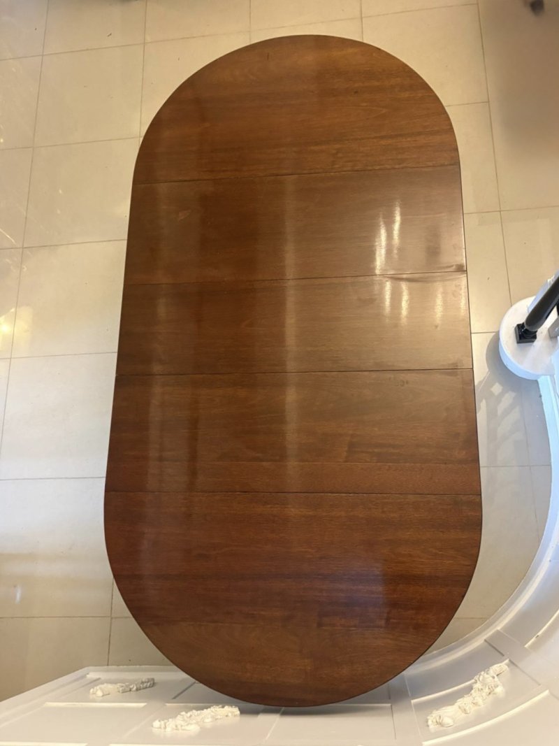 Antique Quality Victorian 10 Seater Figured Mahogany Extending Dining Table with Carved Claw and Ball Legs - Image 2